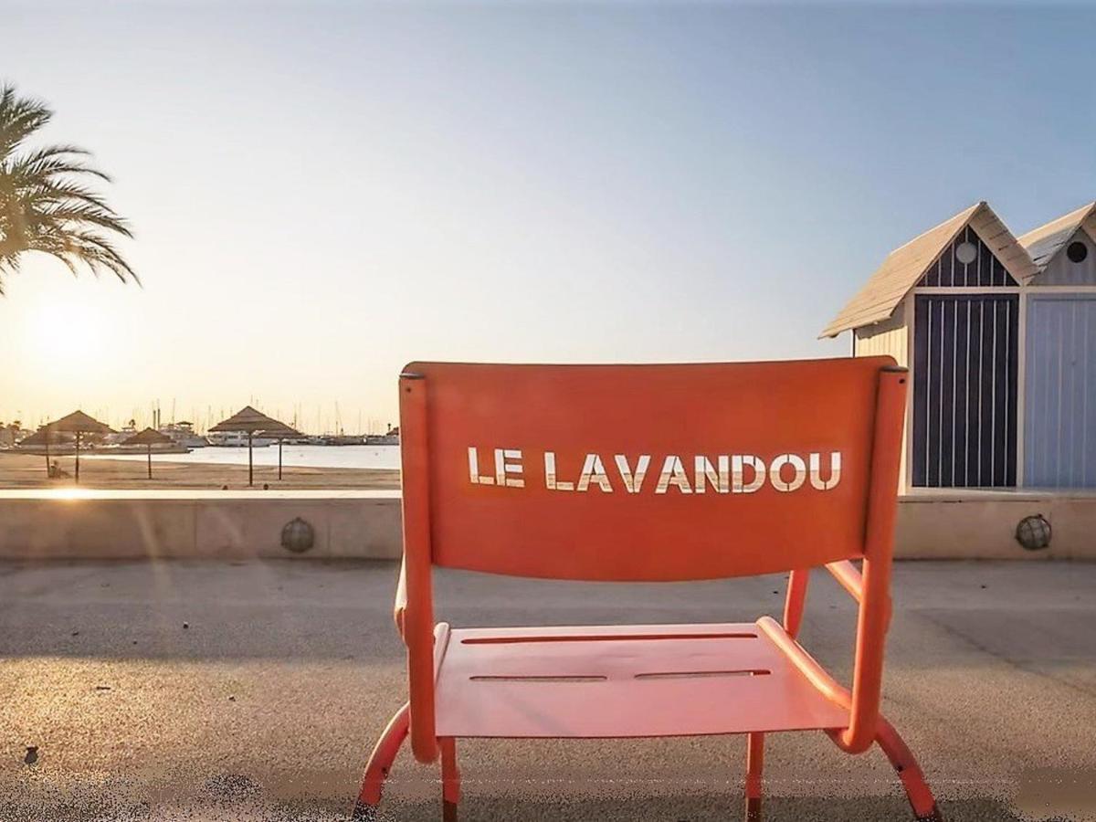 T2 Climatise Avec Grande Terrasse, Piscine Et Parking Privatif, Proche Et Commerces. - Fr-1-251-441 Appartement *